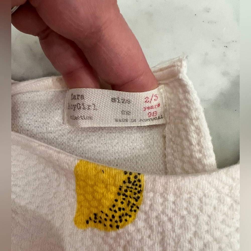 ๐๐ Zara Seersucker Lemon Dress ๐๐ - Picture 3 of 4